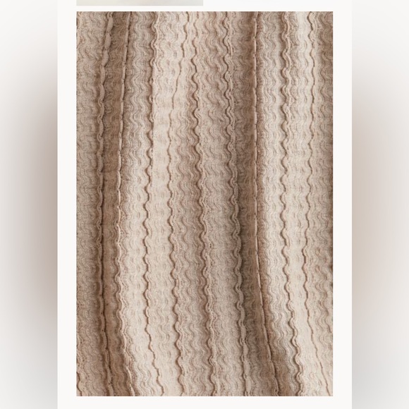 Textured Jersey dress - Picture 3 of 3